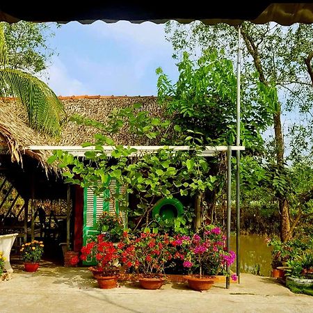 Bosa Homestay - Mekong Riverside 芹苴 外观 照片