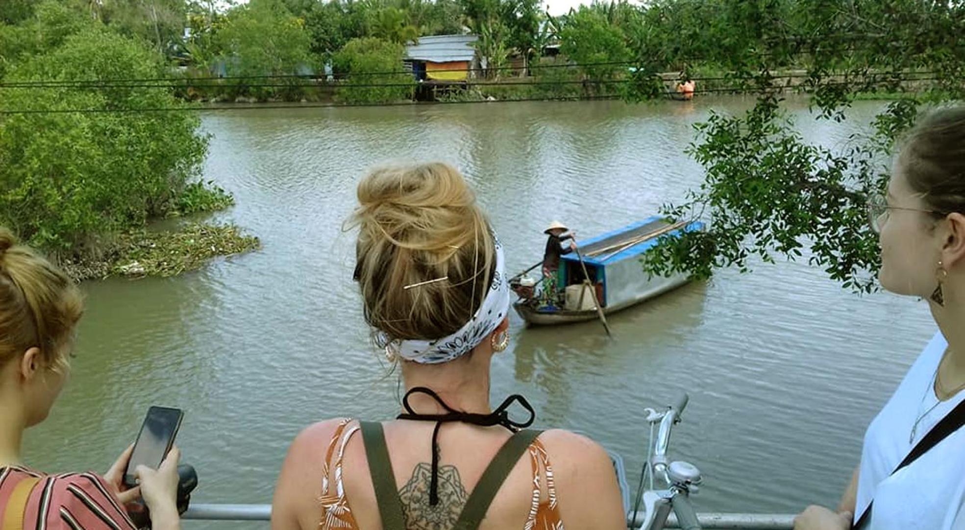 Bosa Homestay - Mekong Riverside 芹苴 外观 照片