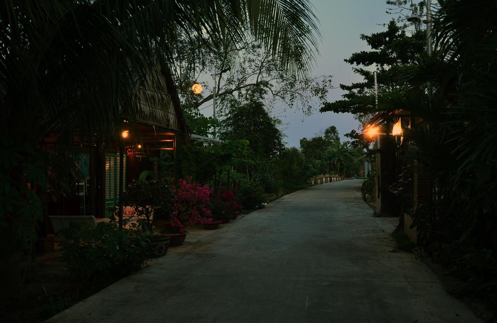 Bosa Homestay - Mekong Riverside 芹苴 外观 照片